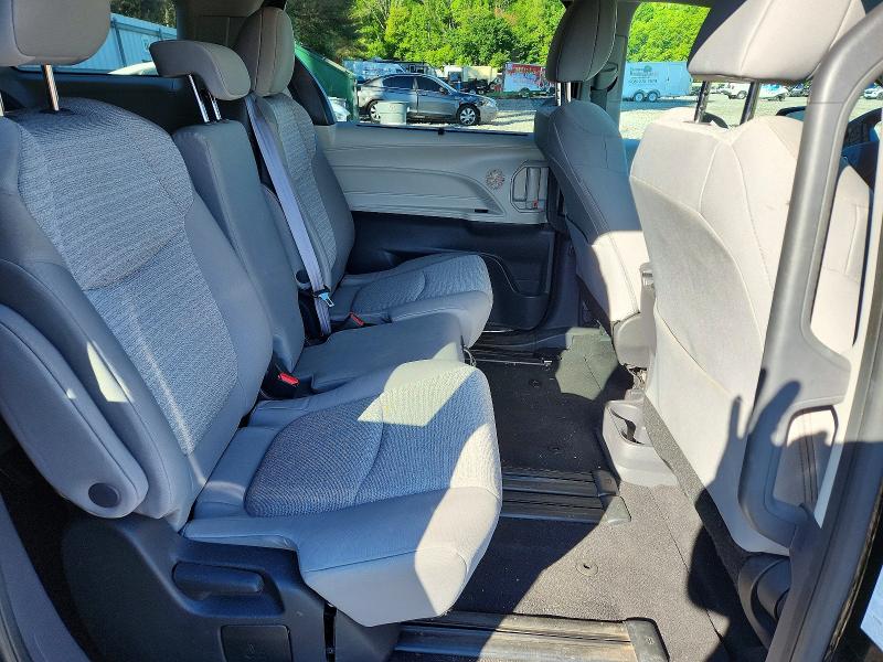 52810816 :رقم المزاد ، 5TDKRKEC7NS085971 vin ، 2022 Toyota Sienna مزاد بيع