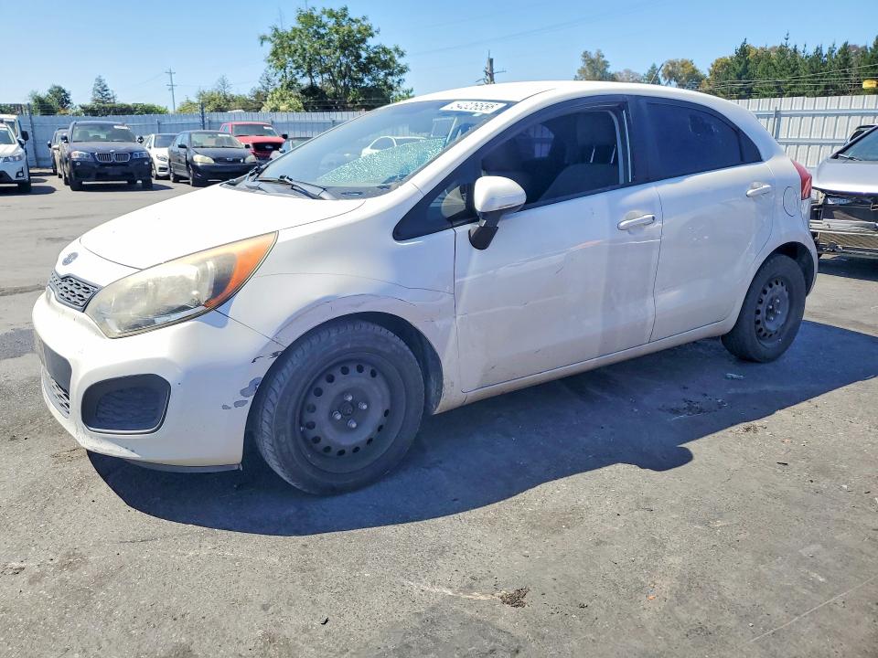 54326556 :رقم المزاد ، KNADM5A39D6098361 vin ، 2013 Kia Rio مزاد بيع