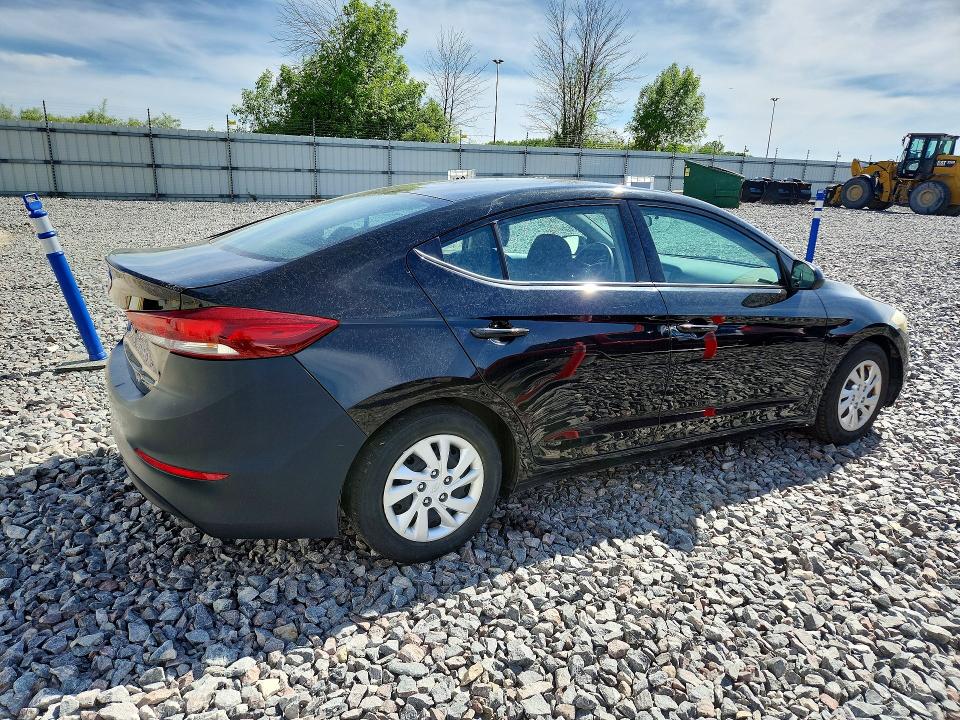 55742846 :رقم المزاد ، 5NPD74LF5JH316096 vin ، 2018 Hyundai Elantra مزاد بيع