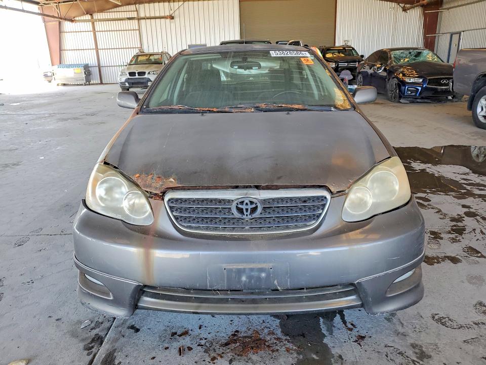 53828586 :رقم المزاد ، 1NXBR32E65Z392213 vin ، 2005 Toyota Corolla مزاد بيع
