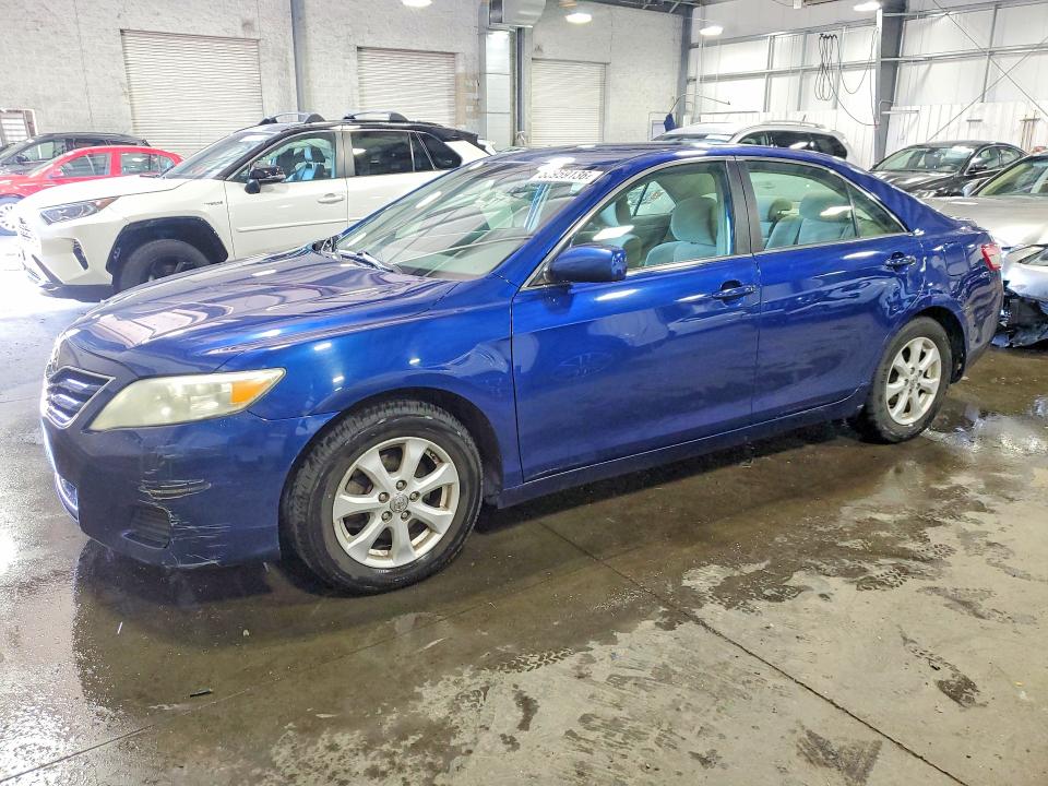 2010 Toyota Camry მანქანა იყიდება აუქციონზე, vin: 4T4BF3EK4AR084063, აუქციონის ნომერი: 53959136