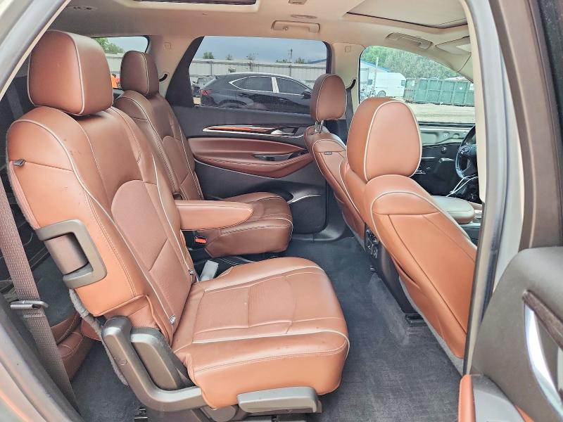 51986196 :رقم المزاد ، 5GAERDKW3KJ176267 vin ، 2019 Buick Enclave مزاد بيع