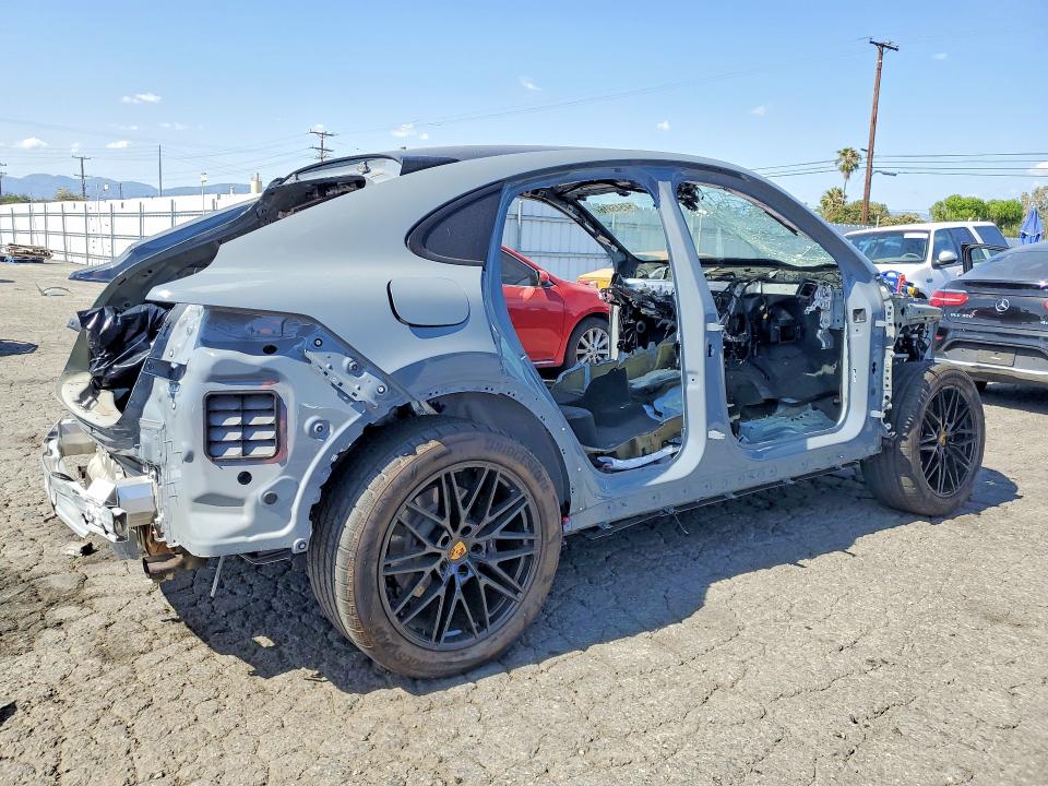 2024 Porsche Cayenne მანქანა იყიდება აუქციონზე, vin: WP1BA2AYXRDA54268, აუქციონის ნომერი: 54545816