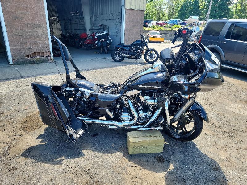2015 Harley-davidson Fltrxs მანქანა იყიდება აუქციონზე, vin: 1HD1KTM18FB607892, აუქციონის ნომერი: 54174126
