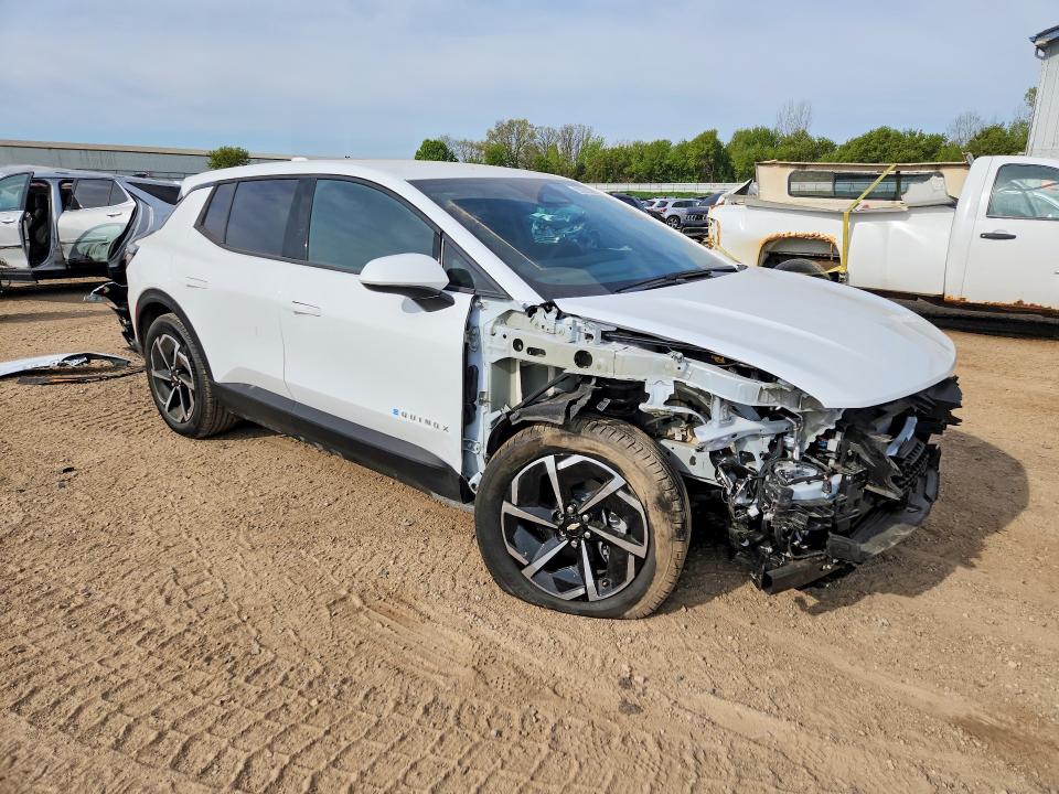 53215286 :رقم المزاد ، 3GN7DMRP8TS125651 vin ، 2026 Chevrolet Equinox مزاد بيع