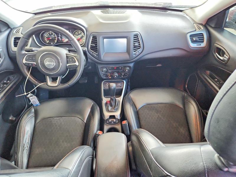 52205166 :رقم المزاد ، 3C4NJCBB9LT166074 vin ، 2020 Jeep Compass مزاد بيع
