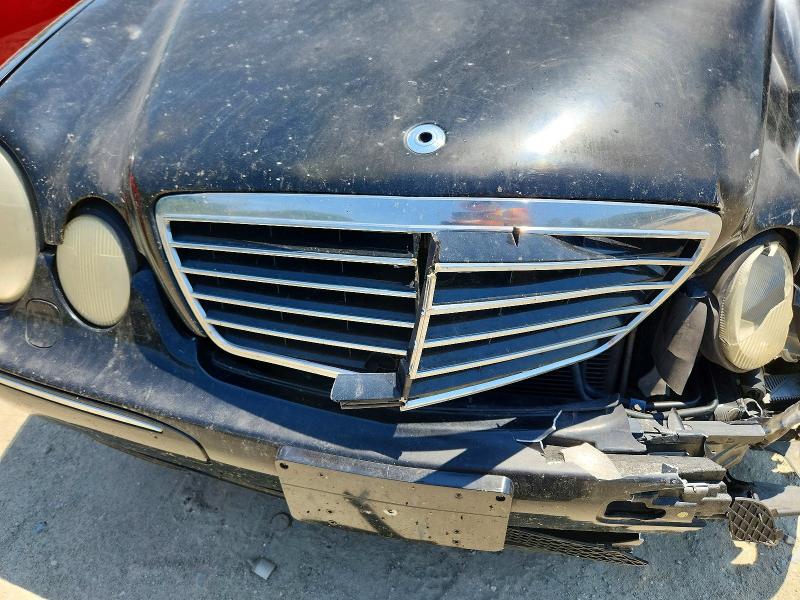 2000 Mercedes-benz E მანქანა იყიდება აუქციონზე, vin: WDBJF65J6YB144514, აუქციონის ნომერი: 53922126