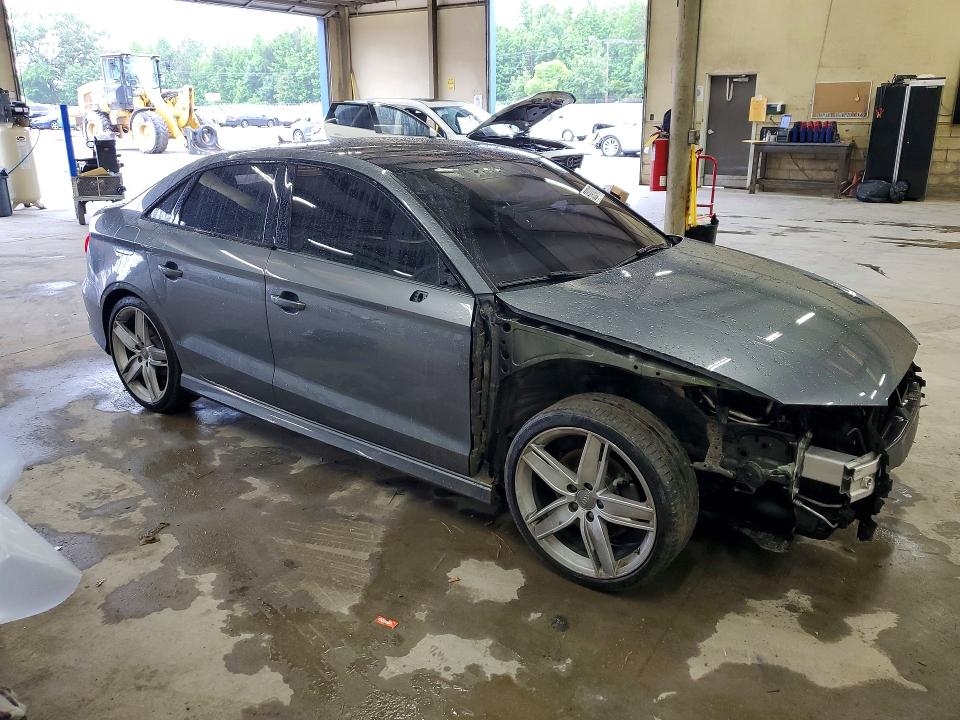 53927476 :رقم المزاد ، WAUA7GFF1G1045325 vin ، 2016 Audi A3 مزاد بيع