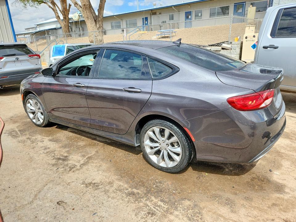 Aukcja sprzedaży 2015 Chrysler 200, vin: 1C3CCCBG5FN653942, numer aukcji: 52301366