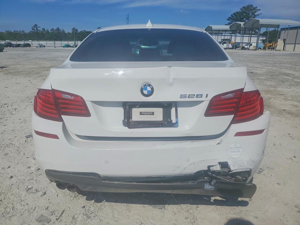 Продажа на аукционе авто 2015 Bmw 528, vin: WBA5A5C51FD516535, номер лота: 52560036