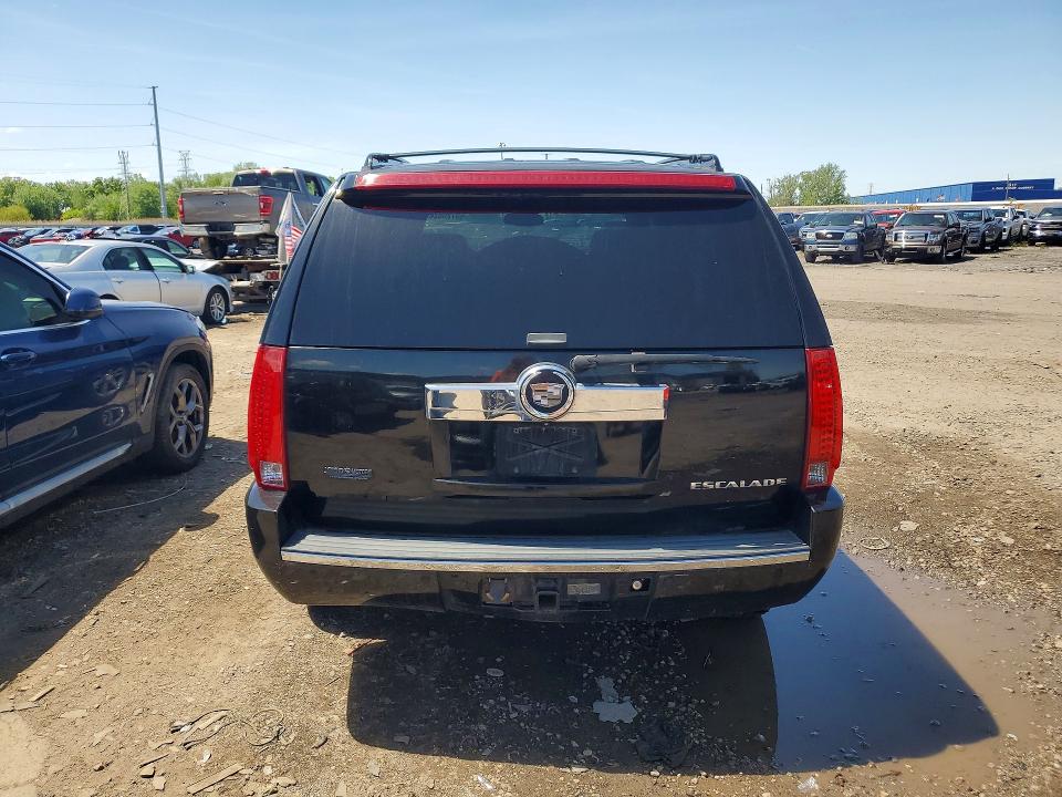 Продажа на аукционе авто 2008 Cadillac Escalade, vin: 1GYFK63858R106261, номер лота: 53720826