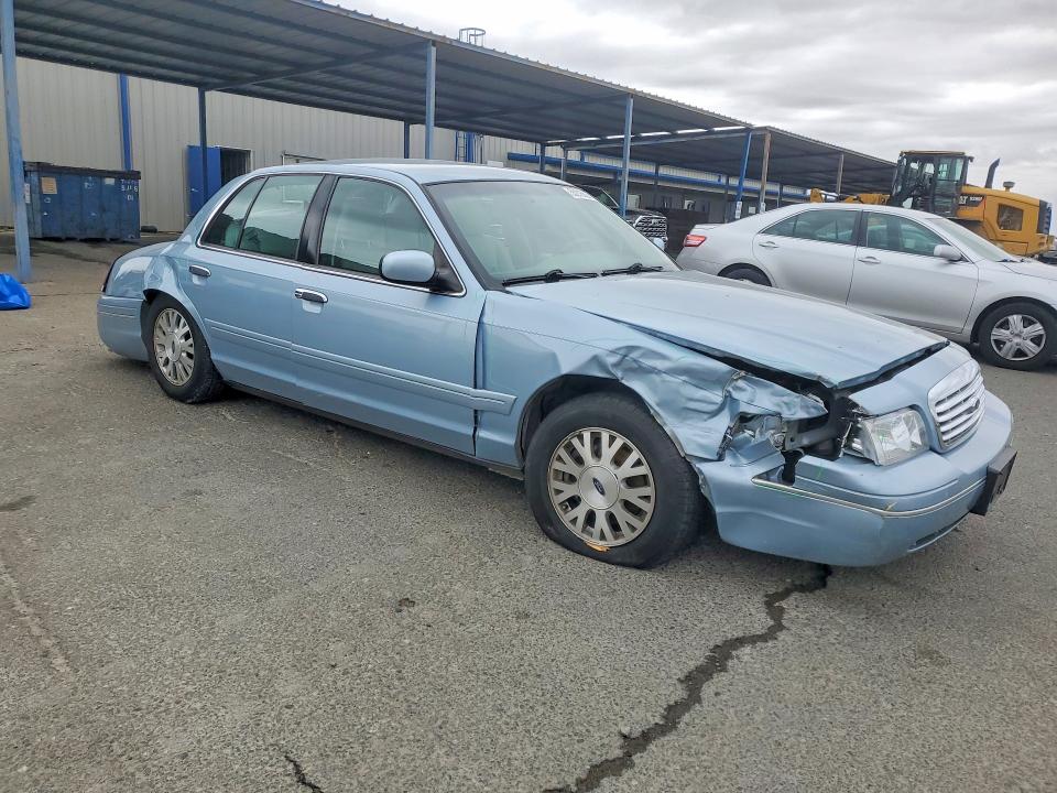 Продаж на аукціоні авто 2003 Ford Crown Victoria, vin: 2FAHP74W93X124527, номер лоту: 55216626