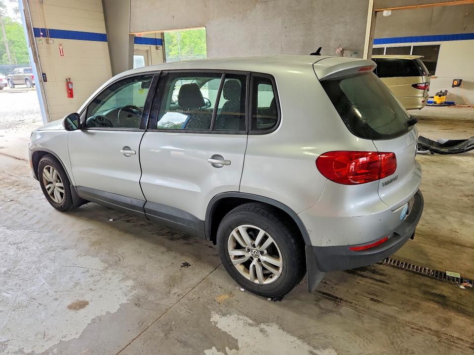 54671026 :رقم المزاد ، WVGBV3AX4DW565728 vin ، 2013 Volkswagen Tiguan مزاد بيع