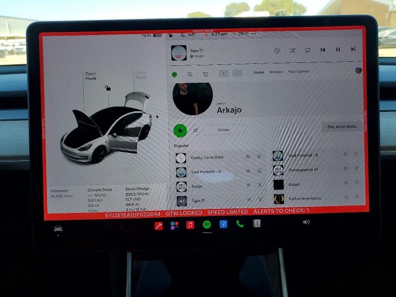 54176506 :رقم المزاد ، 5YJ3E1EA0JF023044 vin ، 2018 Tesla Model 3 مزاد بيع