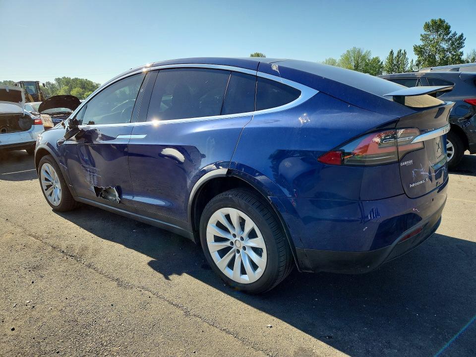 Продажа на аукционе авто 2018 Tesla Model X, vin: 5YJXCDE22JF089595, номер лота: 54809586