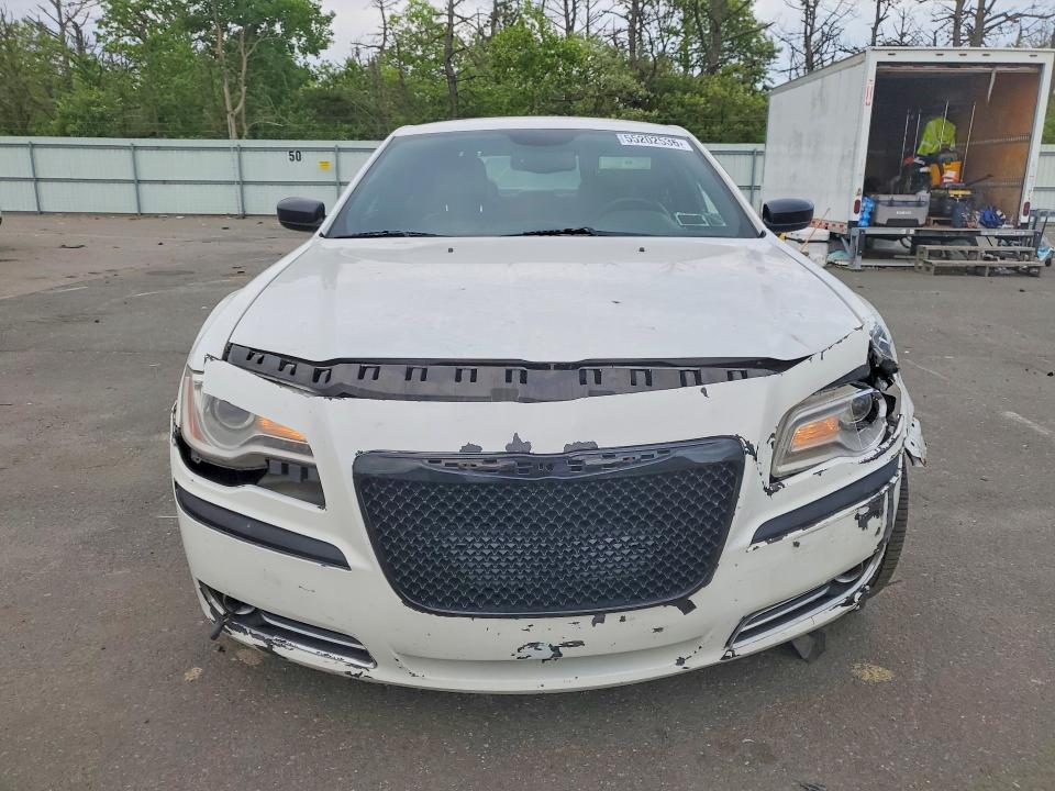 Продажа на аукционе авто 2011 Chrysler 300, vin: 2C3CA5CG1BH546650, номер лота: 55202536