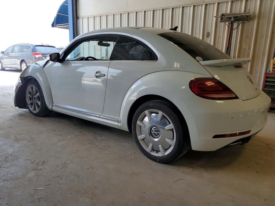 54076426 :رقم المزاد ، 3VWJD7AT4KM708209 vin ، 2019 Volkswagen Beetle مزاد بيع