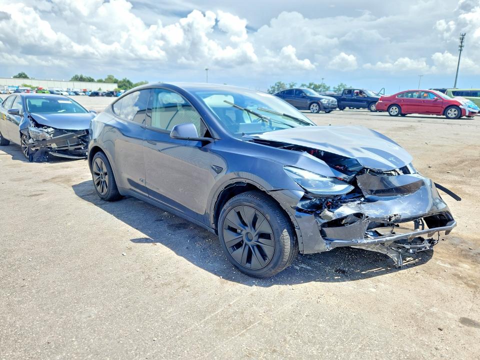 Продажа на аукционе авто 2025 Tesla Model Y, vin: 7SAYGDED5SA372181, номер лота: 55338286