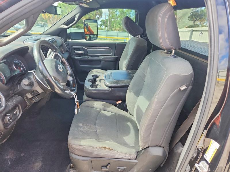 53793996 :رقم المزاد ، 3C63R3BL1NG269758 vin ، 2022 Ram 3500 مزاد بيع