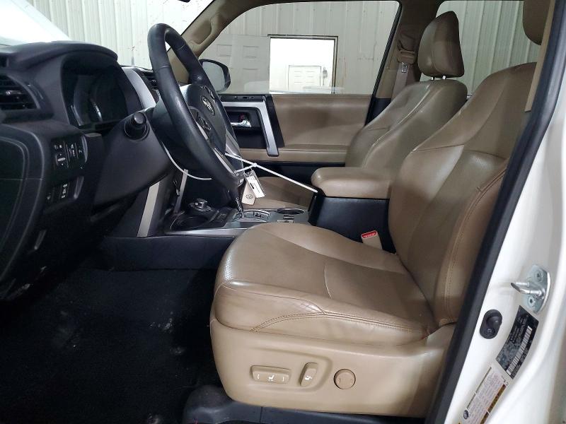 52165556 :رقم المزاد ، JTEBU5JR1H5420223 vin ، 2017 Toyota 4runner مزاد بيع