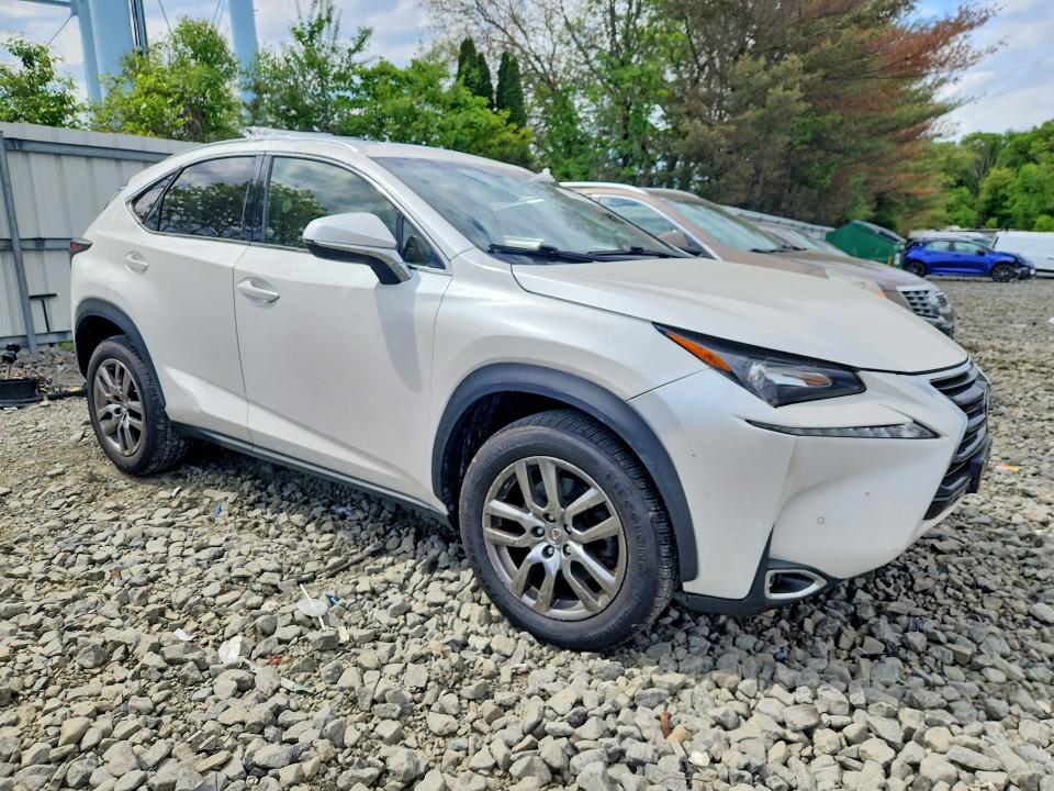 2015 Lexus Nx მანქანა იყიდება აუქციონზე, vin: JTJBARBZ0F2010575, აუქციონის ნომერი: 53269316