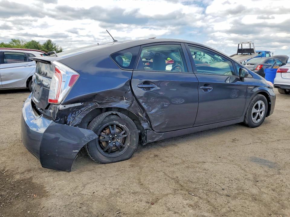 Продажа на аукционе авто 2015 Toyota Prius, vin: JTDKN3DUXF0415778, номер лота: 53348936