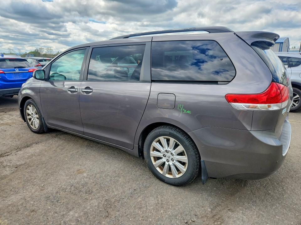 Продажа на аукционе авто 2011 Toyota Sienna, vin: 5TDDK3DC8BS023415, номер лота: 53773036