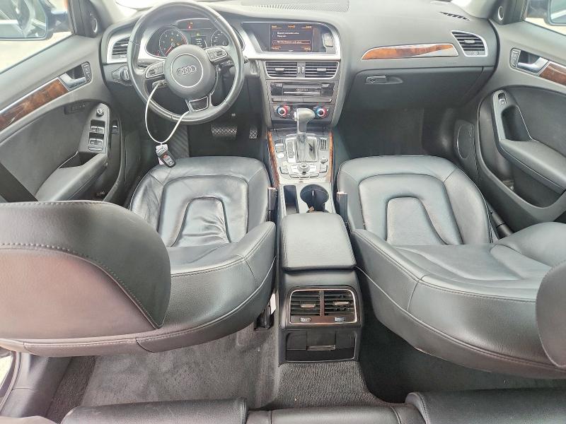 Продаж на аукціоні авто 2016 Audi A4, vin: WAUEFAFL5GN002445, номер лоту: 51704486