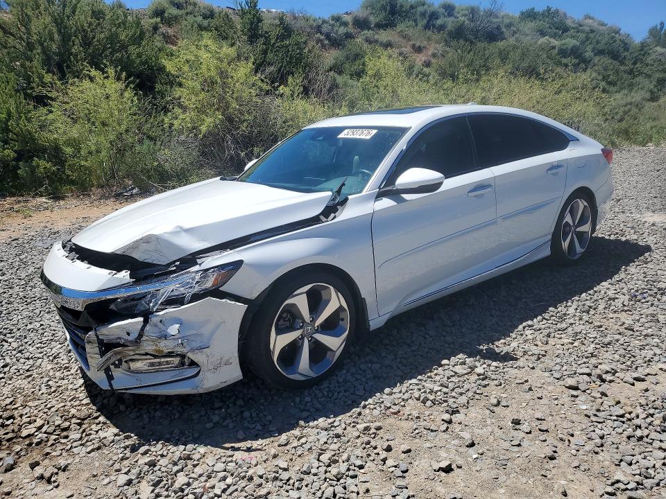 2018 Honda Accord მანქანა იყიდება აუქციონზე, vin: 1HGCV1F98JA034338, აუქციონის ნომერი: 52937676