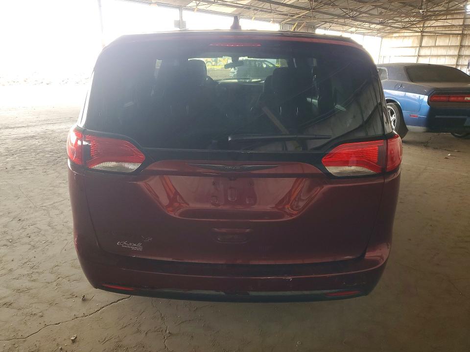 2018 Chrysler Pacifica მანქანა იყიდება აუქციონზე, vin: 2C4RC1FG0JR351717, აუქციონის ნომერი: 52473386