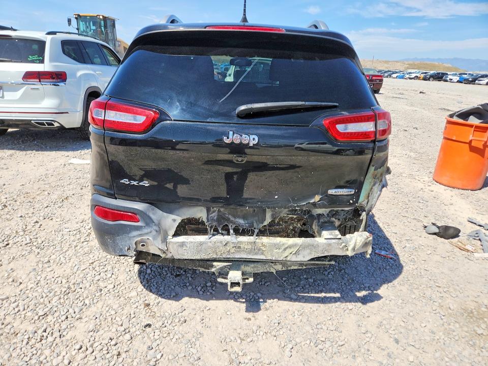 51458606 :رقم المزاد ، 1C4PJMCB8GW182568 vin ، 2016 Jeep Cherokee مزاد بيع