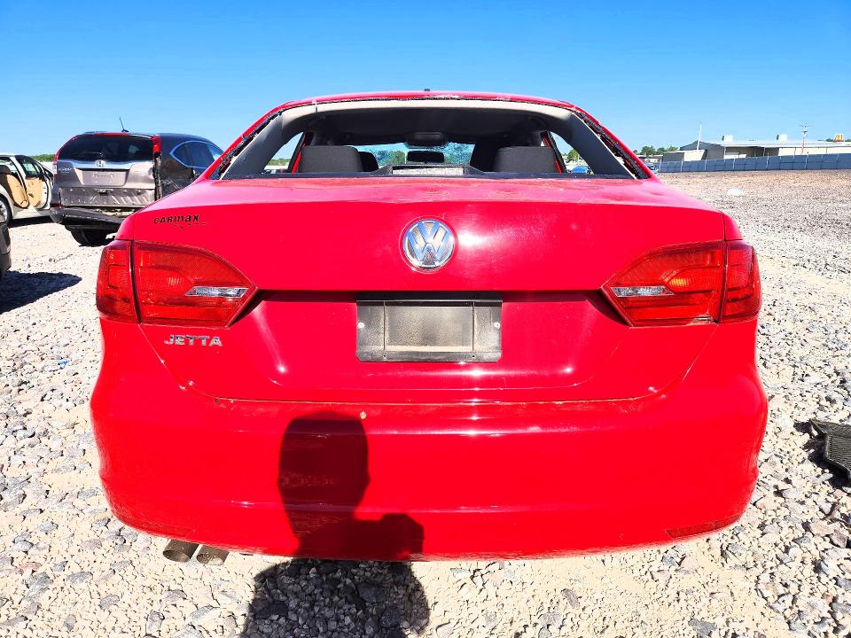 2014 Volkswagen Jetta მანქანა იყიდება აუქციონზე, vin: 3VW2K7AJ8EM235895, აუქციონის ნომერი: 53431896
