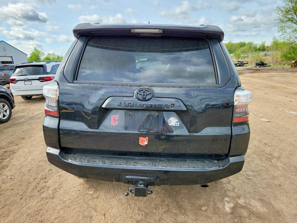 Aukcja sprzedaży 2021 Toyota 4runner, vin: JTEBU5JRXM5867269, numer aukcji: 52593636