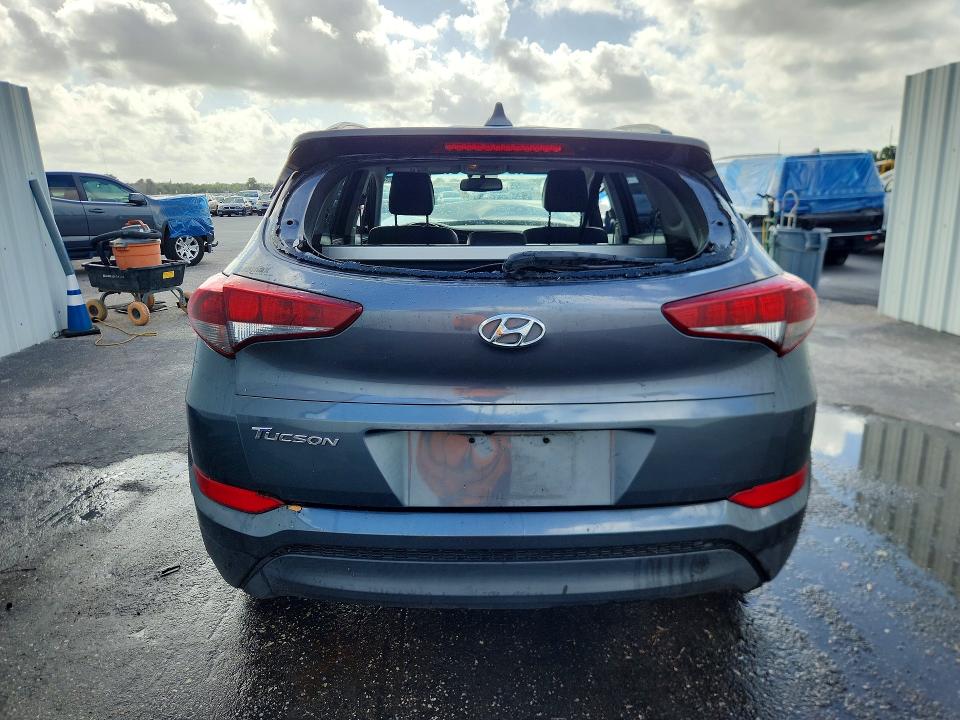 Продажа на аукционе авто 2018 Hyundai Tucson, vin: KM8J33A41JU622093, номер лота: 54182566