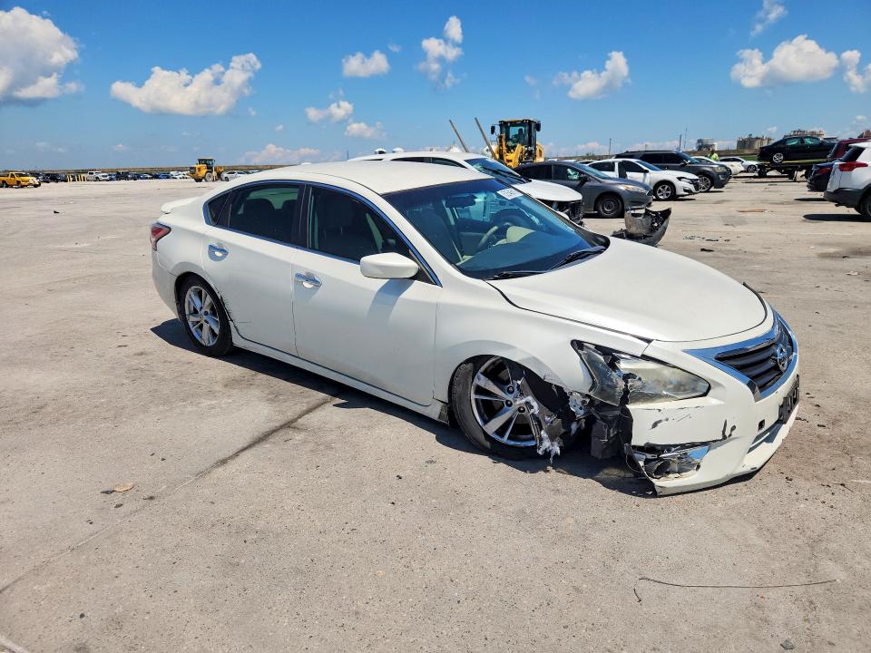 Продажа на аукционе авто 2015 Nissan Altima, vin: 1N4AL3APXFC108910, номер лота: 52546816