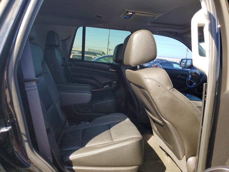 53030786 :رقم المزاد ، 1GNSCBKC2FR279112 vin ، 2015 Chevrolet Tahoe مزاد بيع