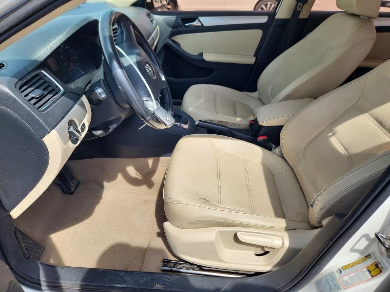 2011 Volkswagen Jetta მანქანა იყიდება აუქციონზე, vin: 3VWLX7AJ3BM325926, აუქციონის ნომერი: 52409256