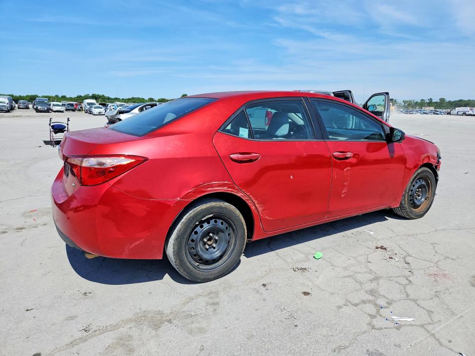 Продаж на аукціоні авто 2018 Toyota Corolla, vin: 5YFBURHE0JP744819, номер лоту: 52931976