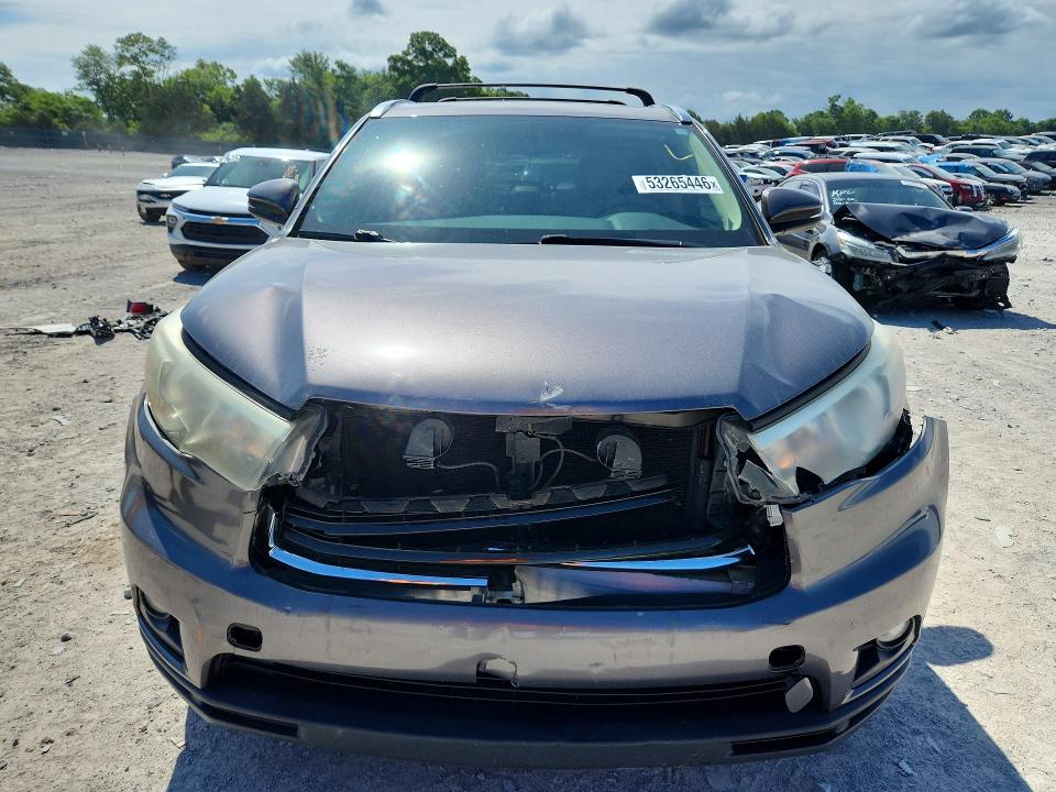 53265446 :رقم المزاد ، 5TDKKRFH0FS068504 vin ، 2015 Toyota Highlander مزاد بيع