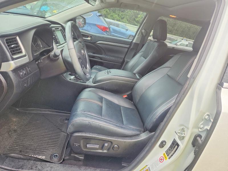 52456766 :رقم المزاد ، 5TDKZRFH7JS532618 vin ، 2018 Toyota Highlander مزاد بيع