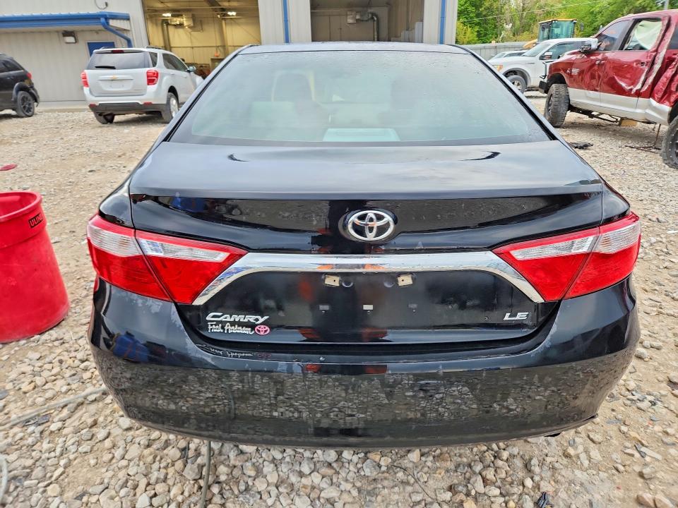 53062526 :رقم المزاد ، 4T1BF1FK8HU283785 vin ، 2017 Toyota Camry مزاد بيع