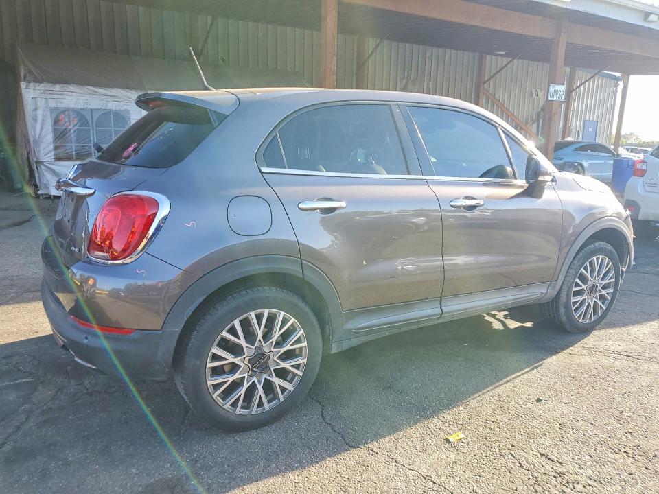 2017 Fiat 500x მანქანა იყიდება აუქციონზე, vin: ZFBCFYDB2HP566947, აუქციონის ნომერი: 53766366