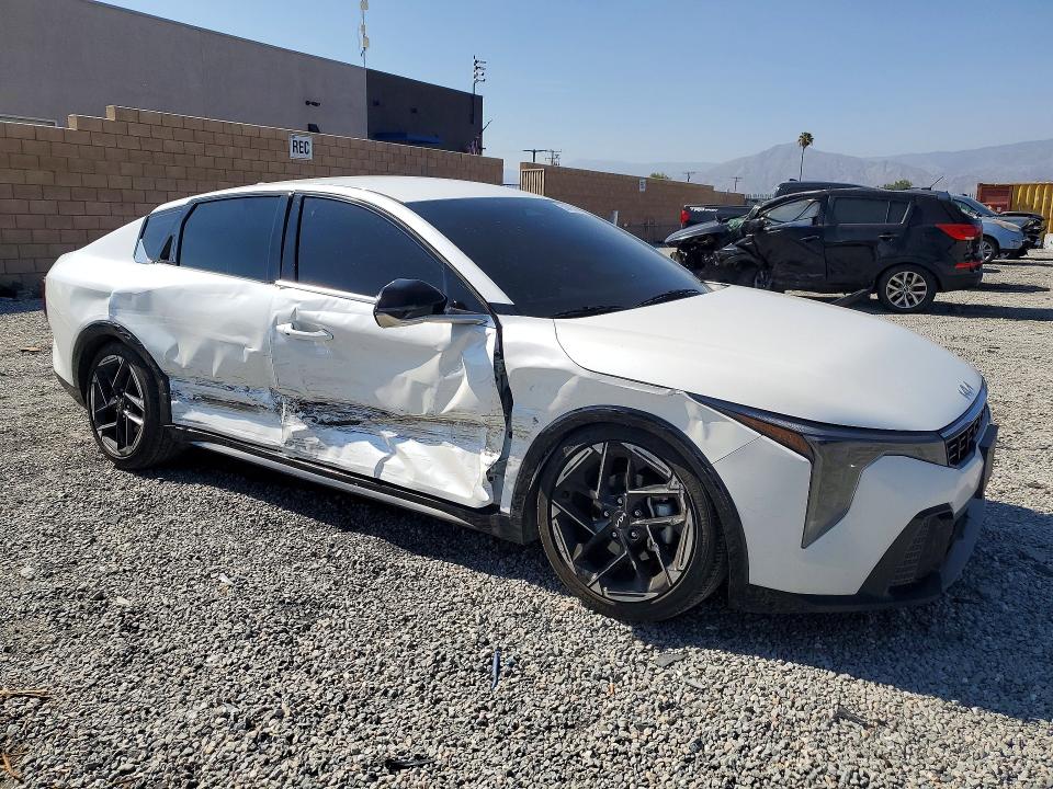 Продажа на аукционе авто 2025 Kia K4, vin: 3KPFW4DEXSE050985, номер лота: 53416496