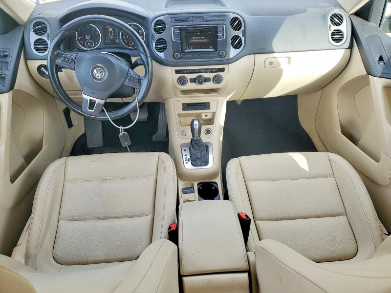 Продажа на аукционе авто 2016 Volkswagen Tiguan, vin: WVGBV7AX2GW611858, номер лота: 53997016
