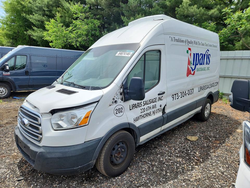 54674146 :رقم المزاد ، 1FTNR2XV3FKA08552 vin ، 2015 Ford Transit مزاد بيع