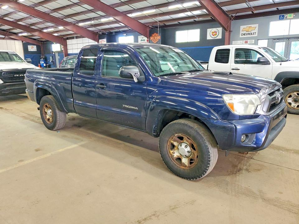 2012 Toyota Tacoma მანქანა იყიდება აუქციონზე, vin: 5TFUX4EN3CX011353, აუქციონის ნომერი: 53386306