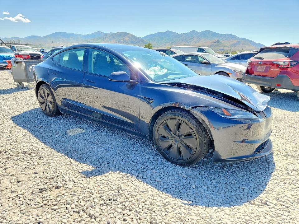 54711466 :رقم المزاد ، 5YJ3E1EA2RF725944 vin ، 2024 Tesla Model 3 مزاد بيع