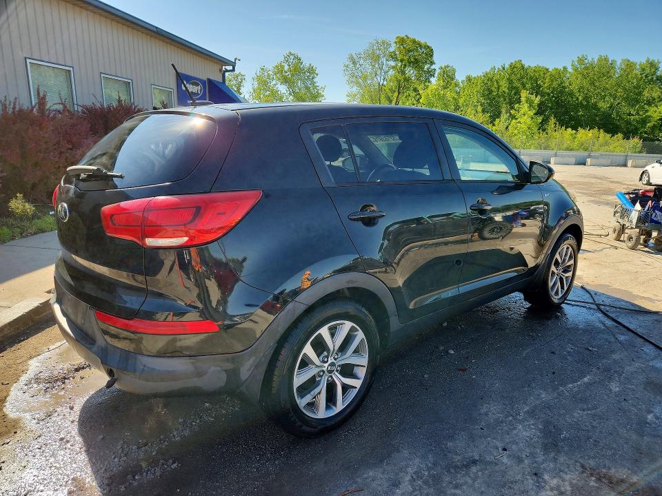 52163876 :رقم المزاد ، KNDPBCAC2G7871258 vin ، 2016 Kia Sportage مزاد بيع