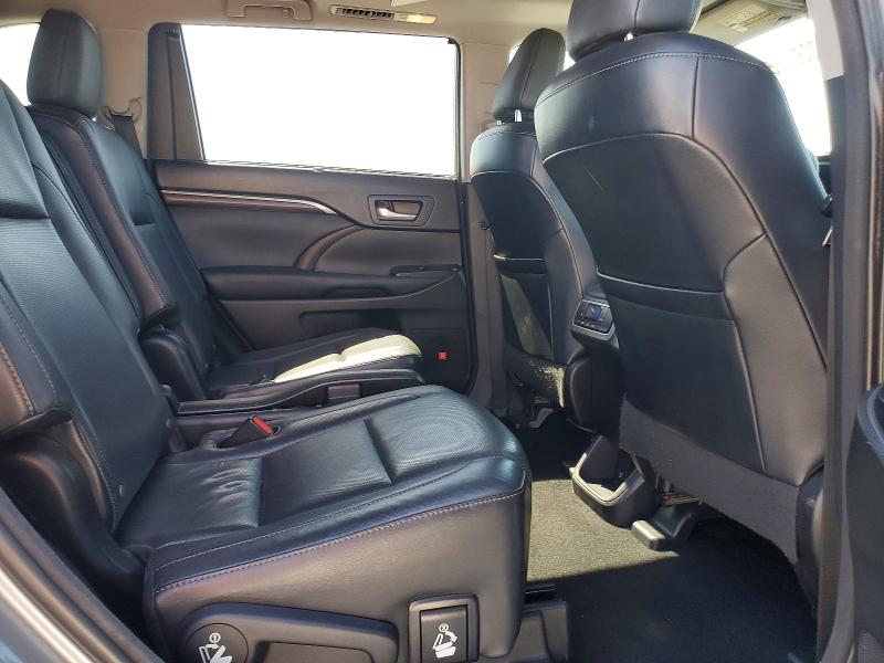 Продаж на аукціоні авто 2015 Toyota Highlander, vin: 5TDDKRFH1FS180897, номер лоту: 52030336