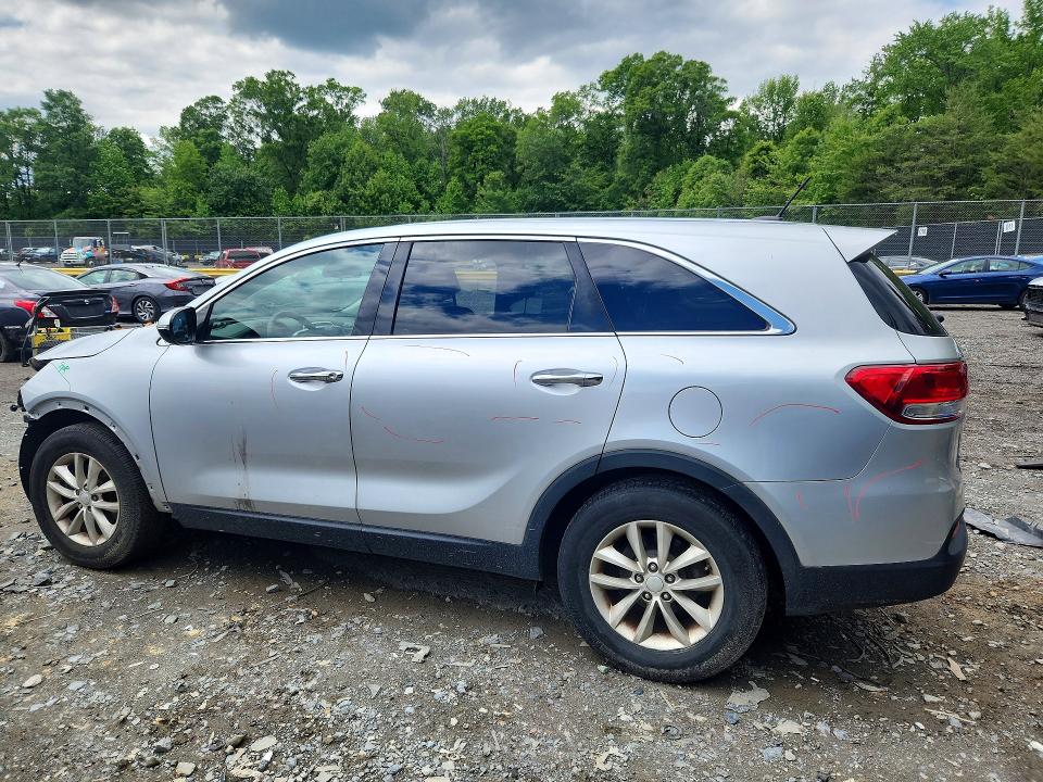 53224346 :رقم المزاد ، 5XYPG4A38HG216470 vin ، 2017 Kia Sorento مزاد بيع